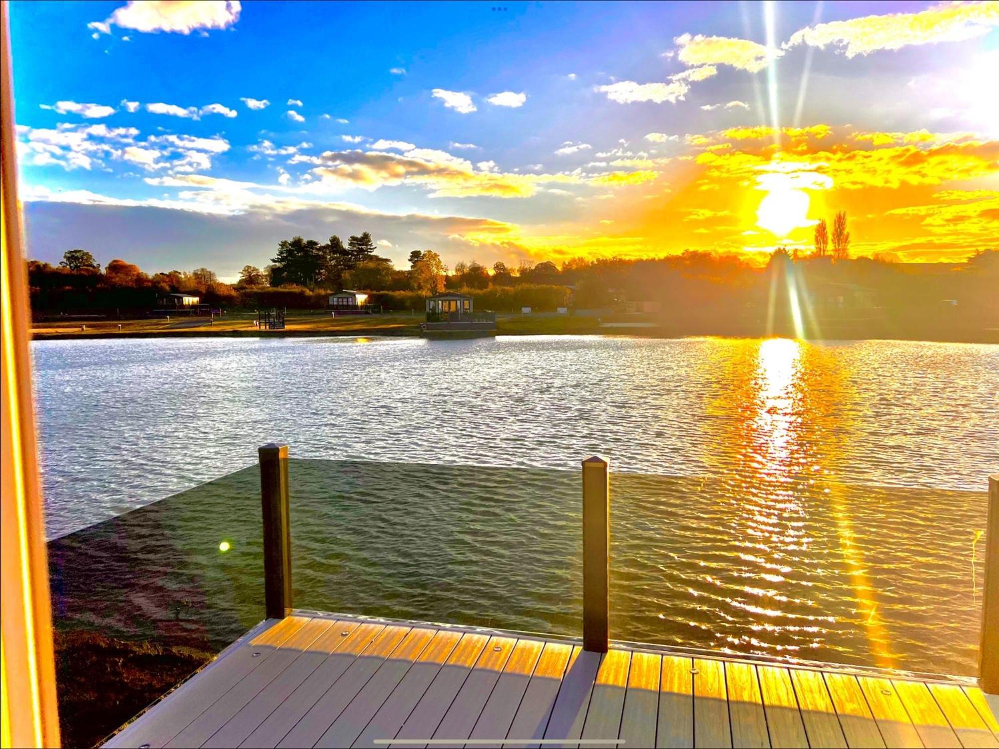 Brackenborough Lakes Resort لاوث المظهر الخارجي الصورة